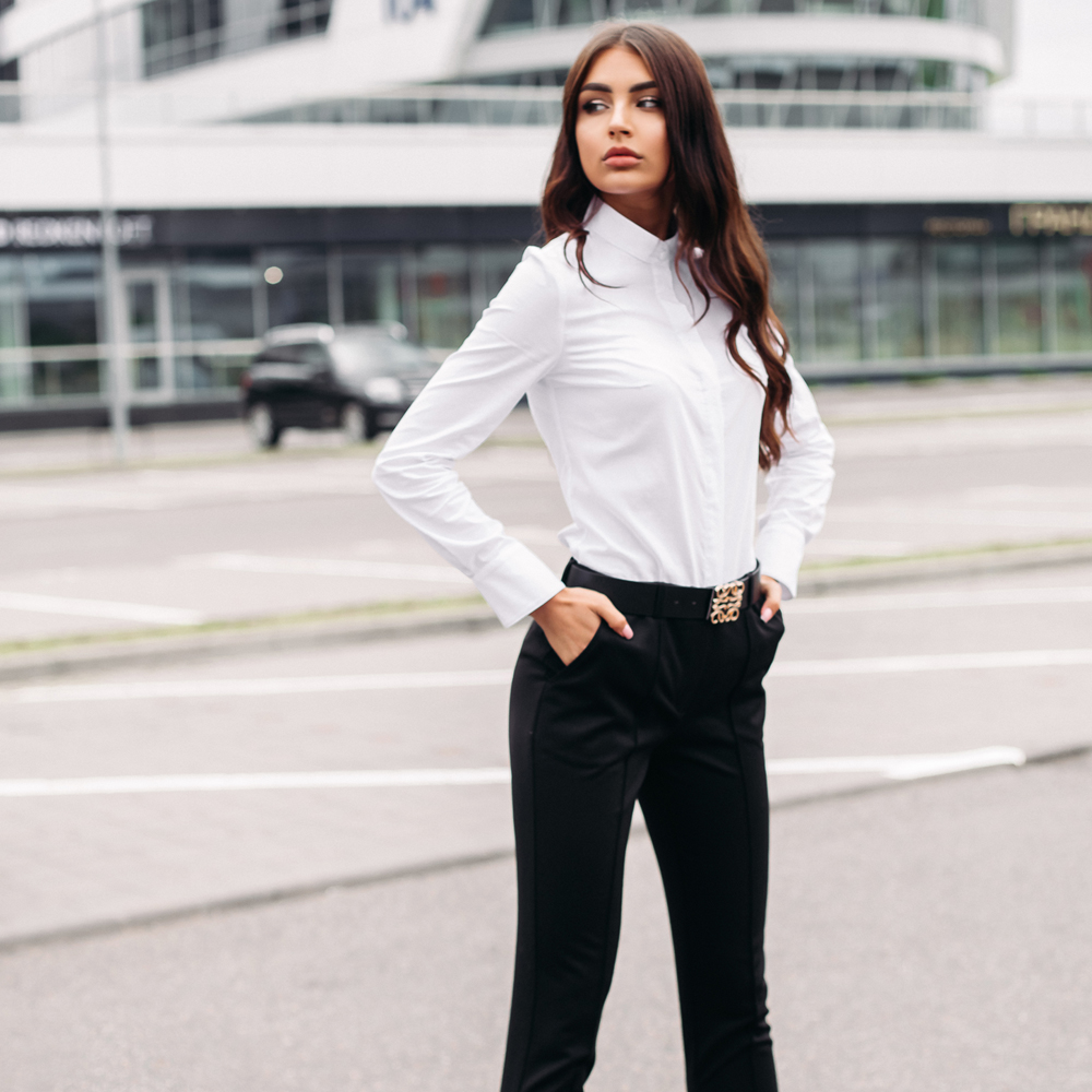 여성 세미정장하의