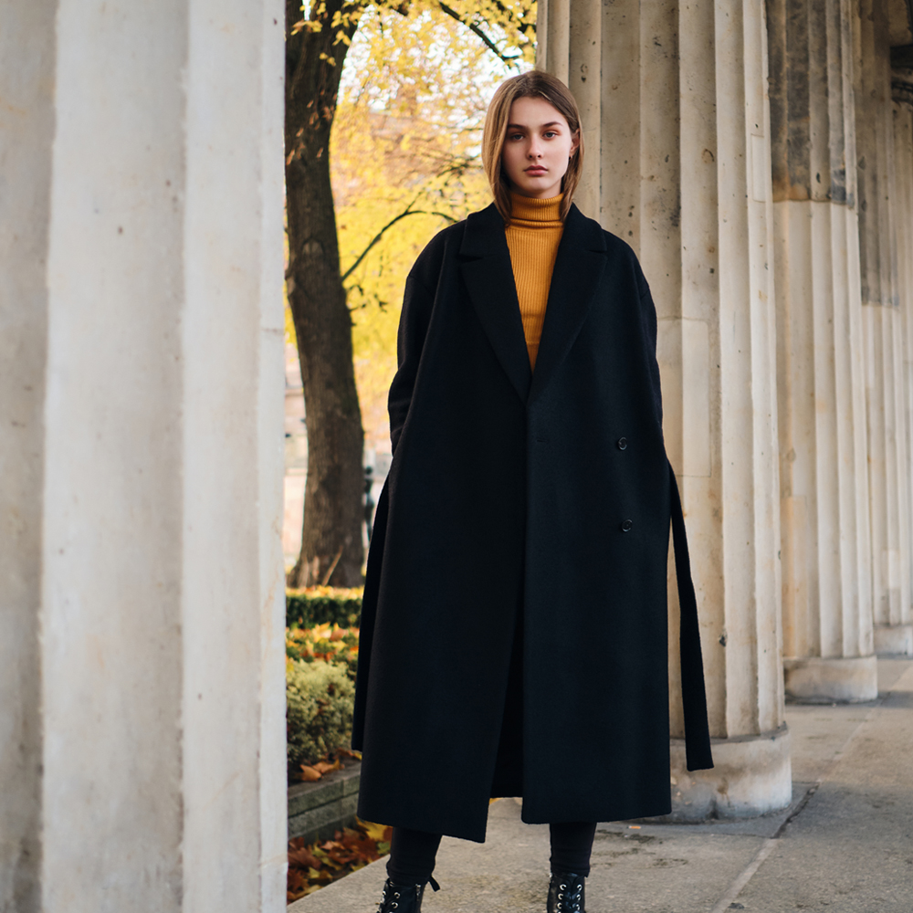 여자 올블랙루즈핏코트